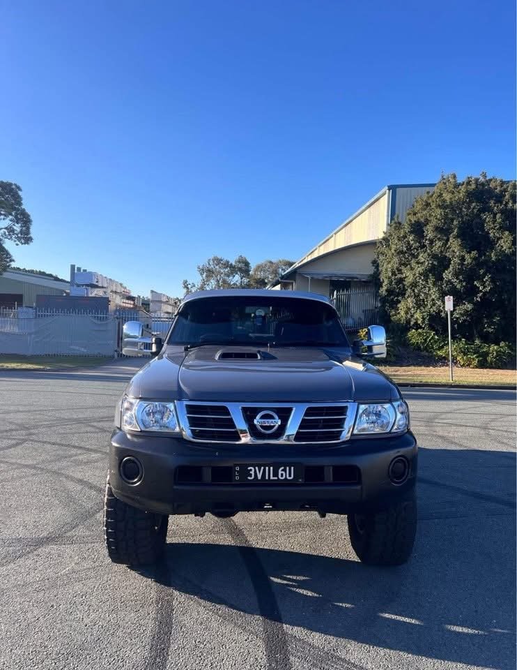 Nissan Patrol GU (Y61) Sunvisor – Gloss Black - Image 3
